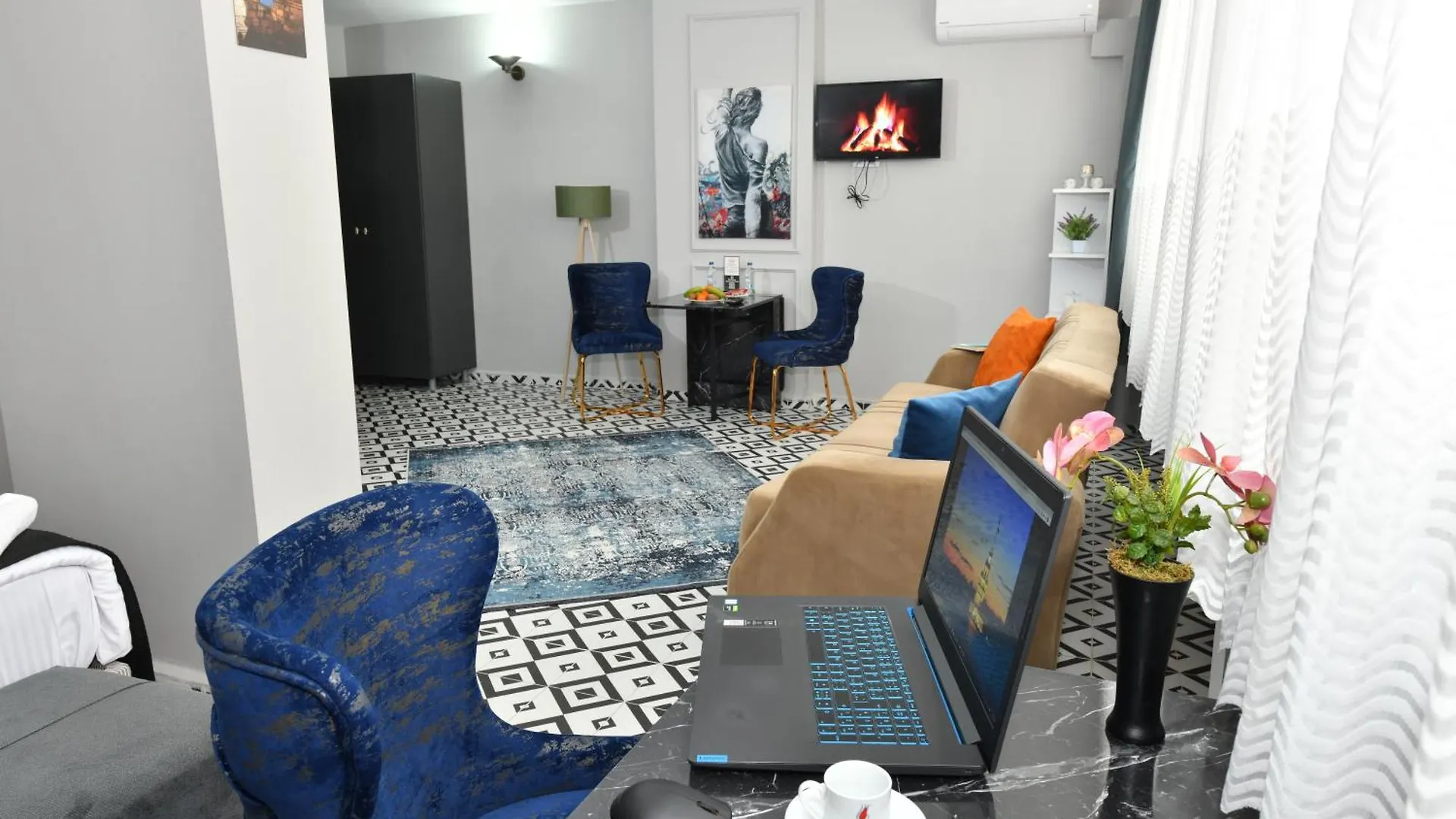 Istanbul Port Hotel 0*,