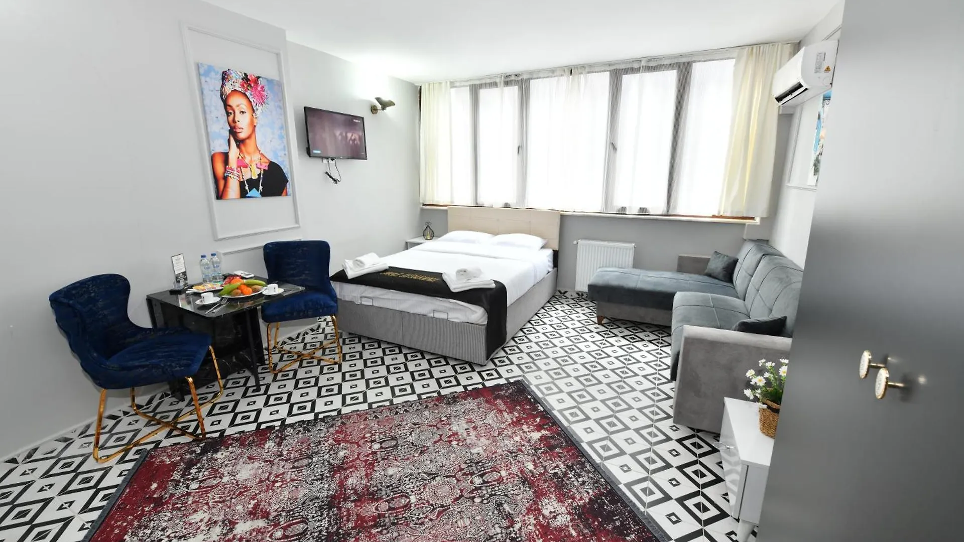 Istanbul Port Hotel